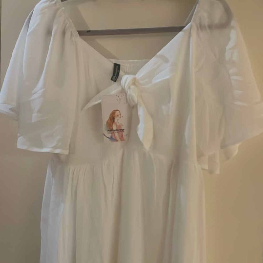Short Sleeve V Neck White Maxi Dress - Picture 4 of 7